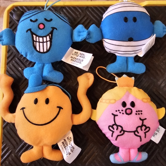 McDonalds Mr. Men/Little Miss Lot of 46, 14 new in package plus 4 soft & 4 cups - Picture 8 of 10